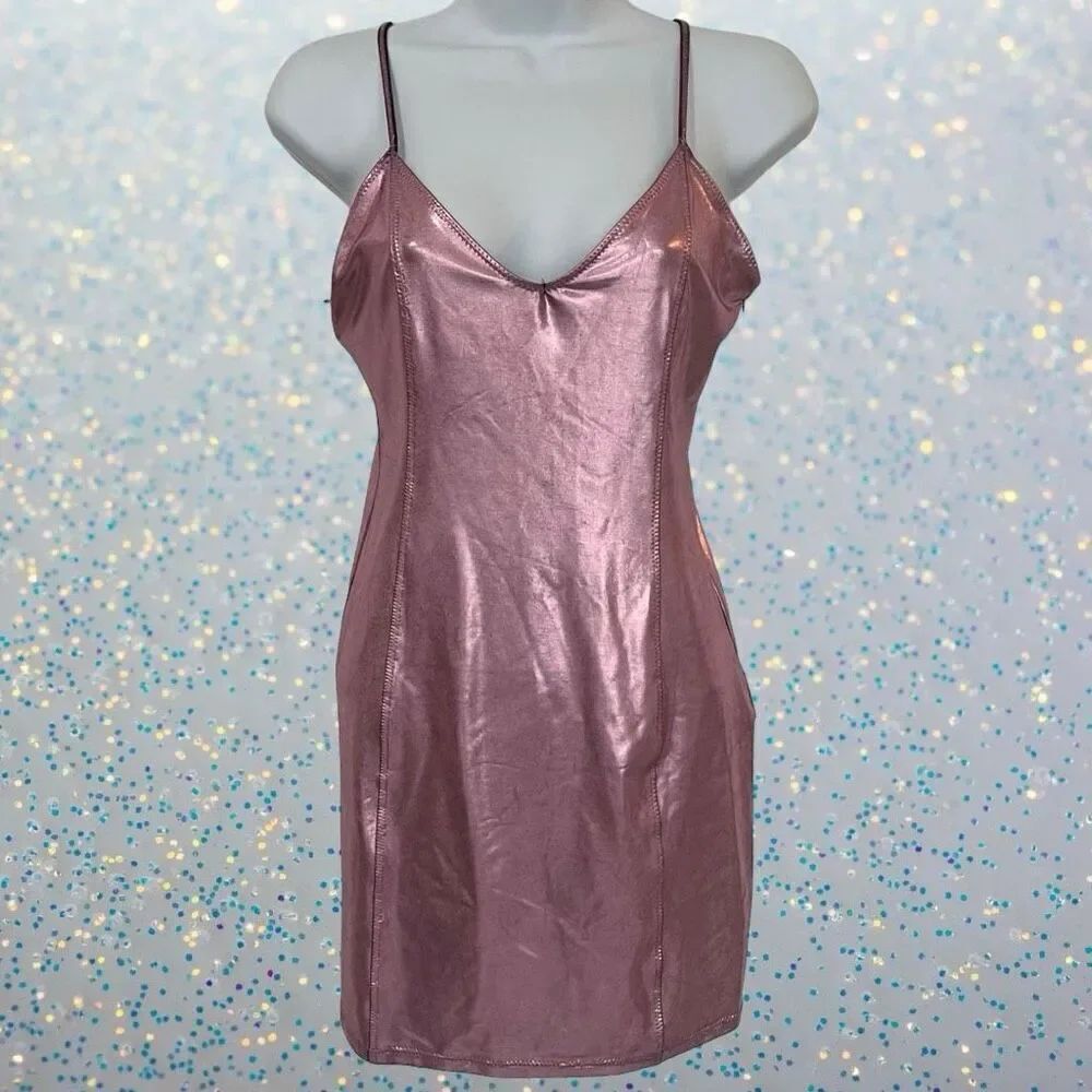 NWT Forever 21 Women’s Pink Metallic Bodycon Mini Dress Medium